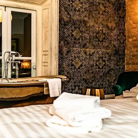 Hotel 40 Winks *