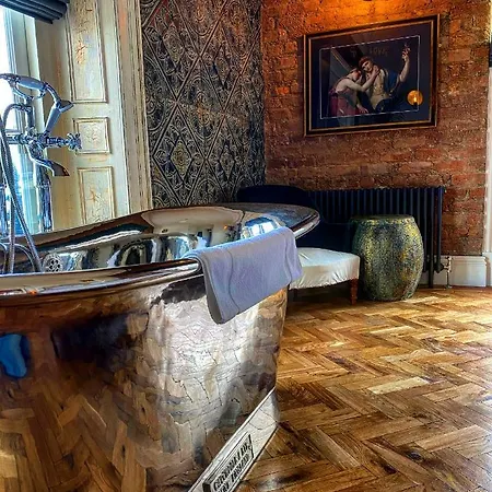 Hotel 40 Winks Bray