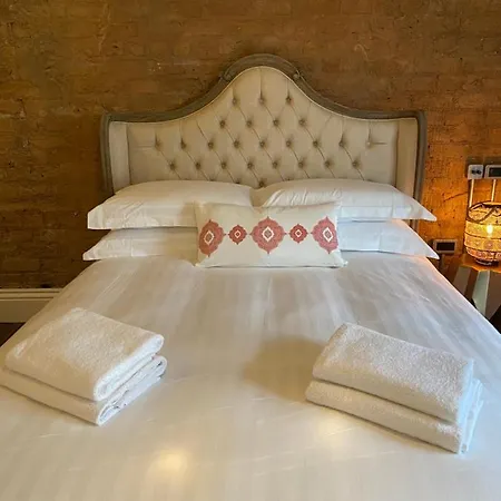 40 Winks Hotel Bray