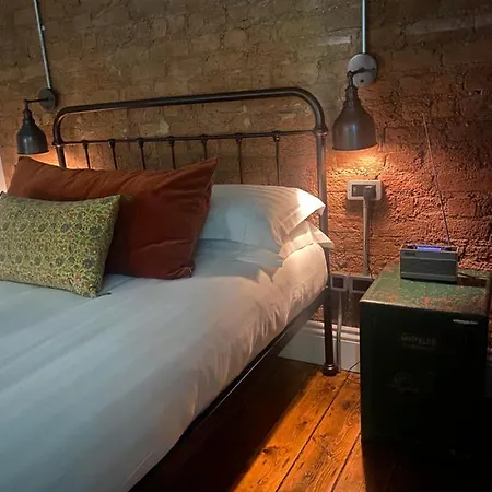 Hotel 40 Winks Bray